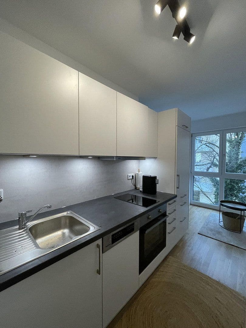 Pronájem bytu 1+1 31 m², Nürnberg, Bavorsko Pronájem bytu 1+1 31 m², Nürnberg, Bavorsko