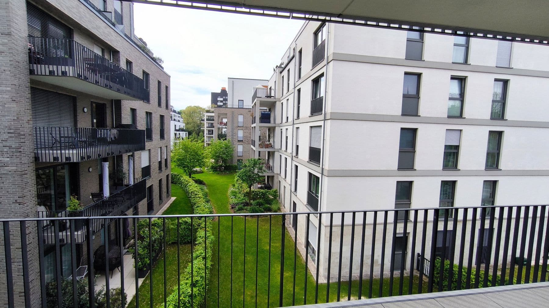 Pronájem bytu 3+1 151 m², Rheinstr. 11, Wiesbaden, Hessen Pronájem bytu 3+1 151 m², Rheinstr. 11, Wiesbaden, Hessen