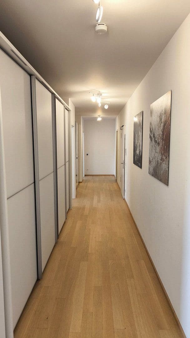 Pronájem bytu 3+1 151 m², Rheinstr. 11, Wiesbaden, Hessen Pronájem bytu 3+1 151 m², Rheinstr. 11, Wiesbaden, Hessen