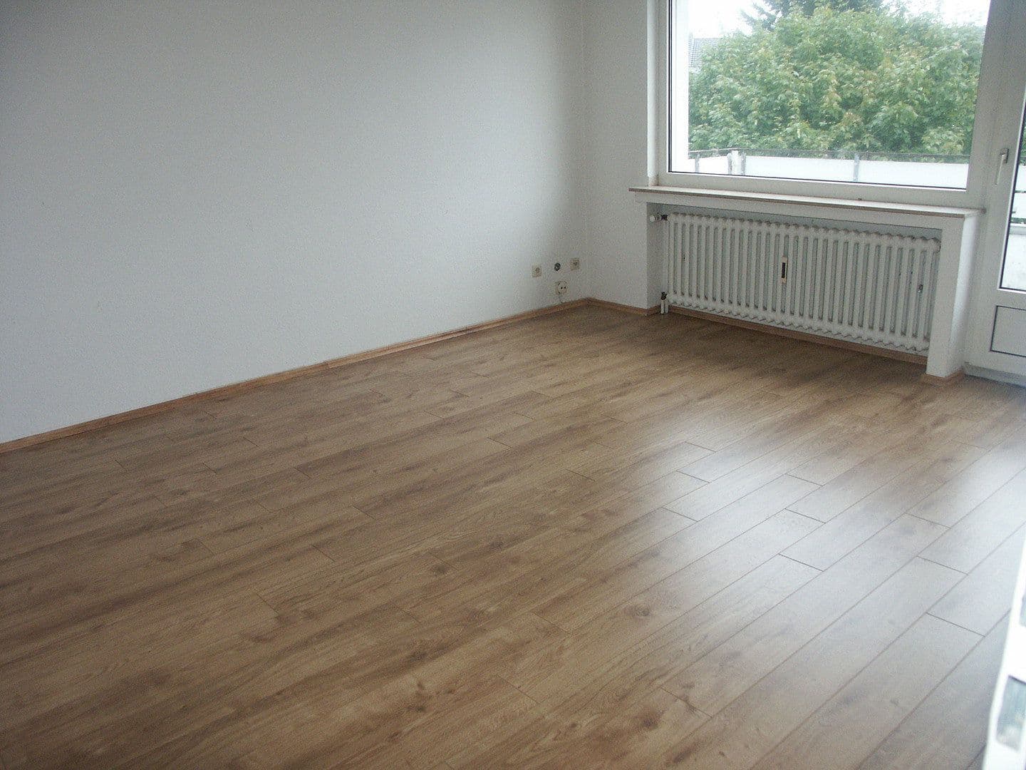 Pronájem bytu 2+1 48 m², Duisburg-Großenbaum, Severní Porýní-Vestfálsko Pronájem bytu 2+1 48 m², Duisburg-Großenbaum, Severní Porýní-Vestfálsko