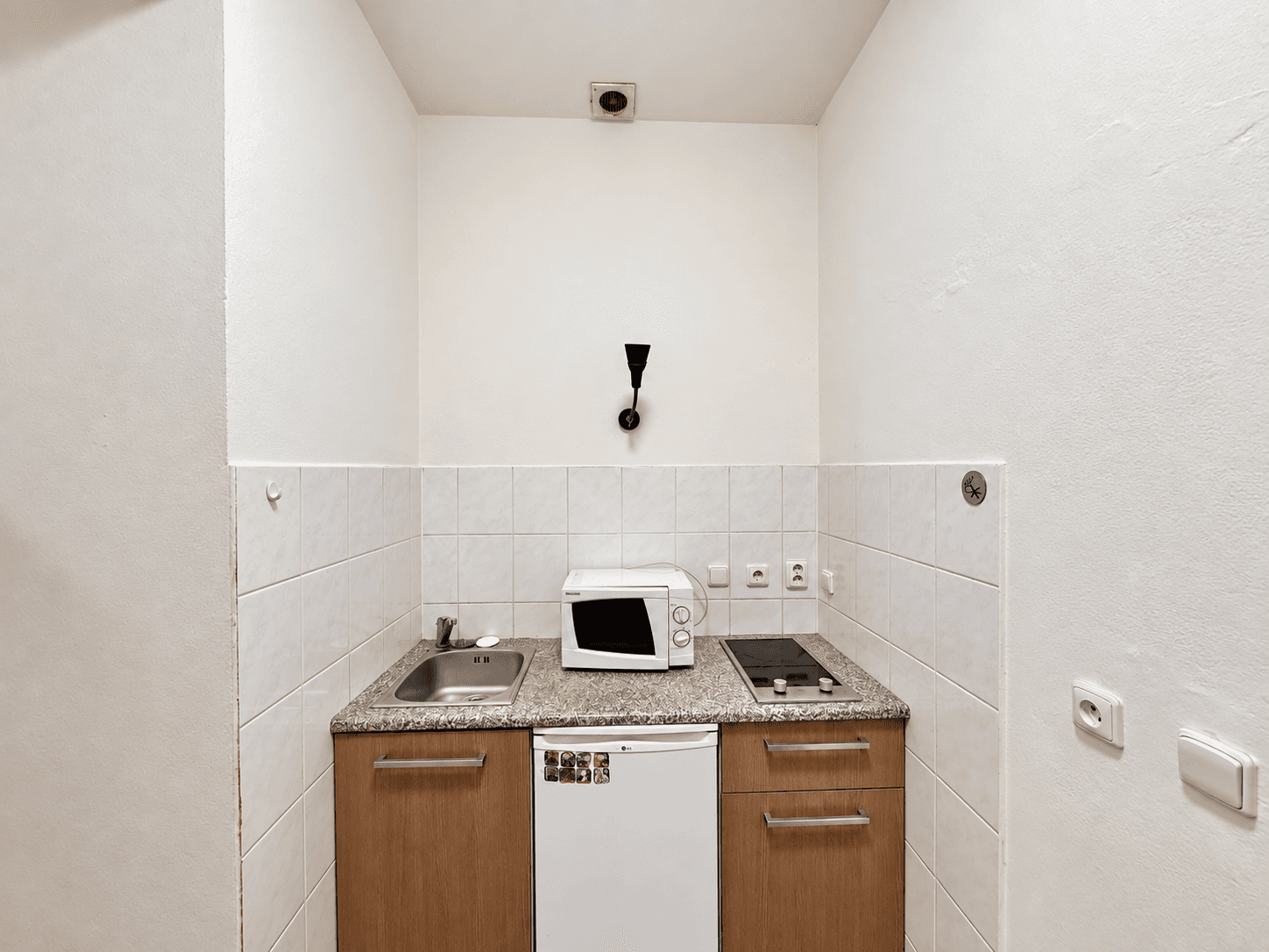 Pronájem bytu 2+kk 50 m², U Santošky, Praha, Praha Pronájem bytu 2+kk 50 m², U Santošky, Praha, Praha