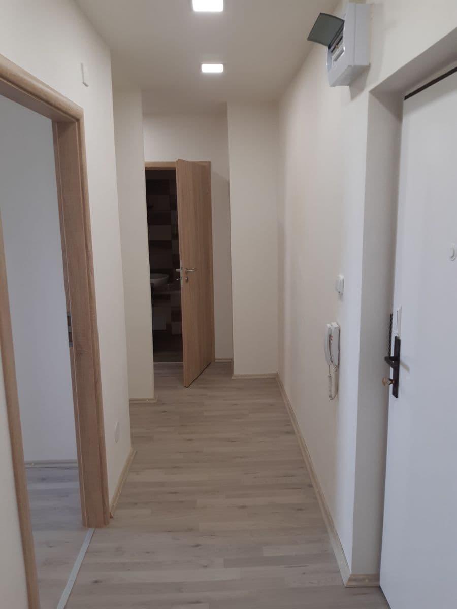 Prodej bytu 2+1 52 m², Tupolevova, Praha, Praha Prodej bytu 2+1 52 m², Tupolevova, Praha, Praha