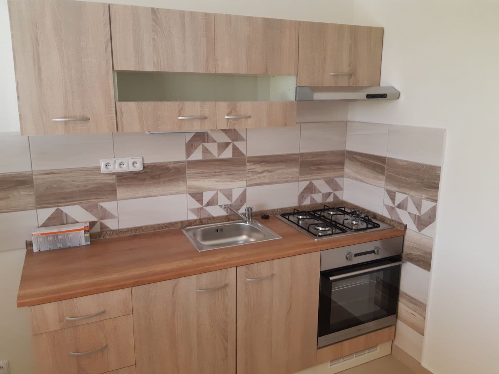 Prodej bytu 2+1 52 m², Tupolevova, Praha, Praha Prodej bytu 2+1 52 m², Tupolevova, Praha, Praha