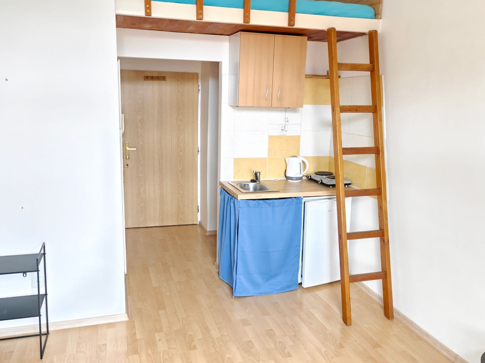 Pronájem bytu Garsoniéra 22 m², Magistrů, Praha, Praha Pronájem bytu Garsoniéra 22 m², Magistrů, Praha, Praha