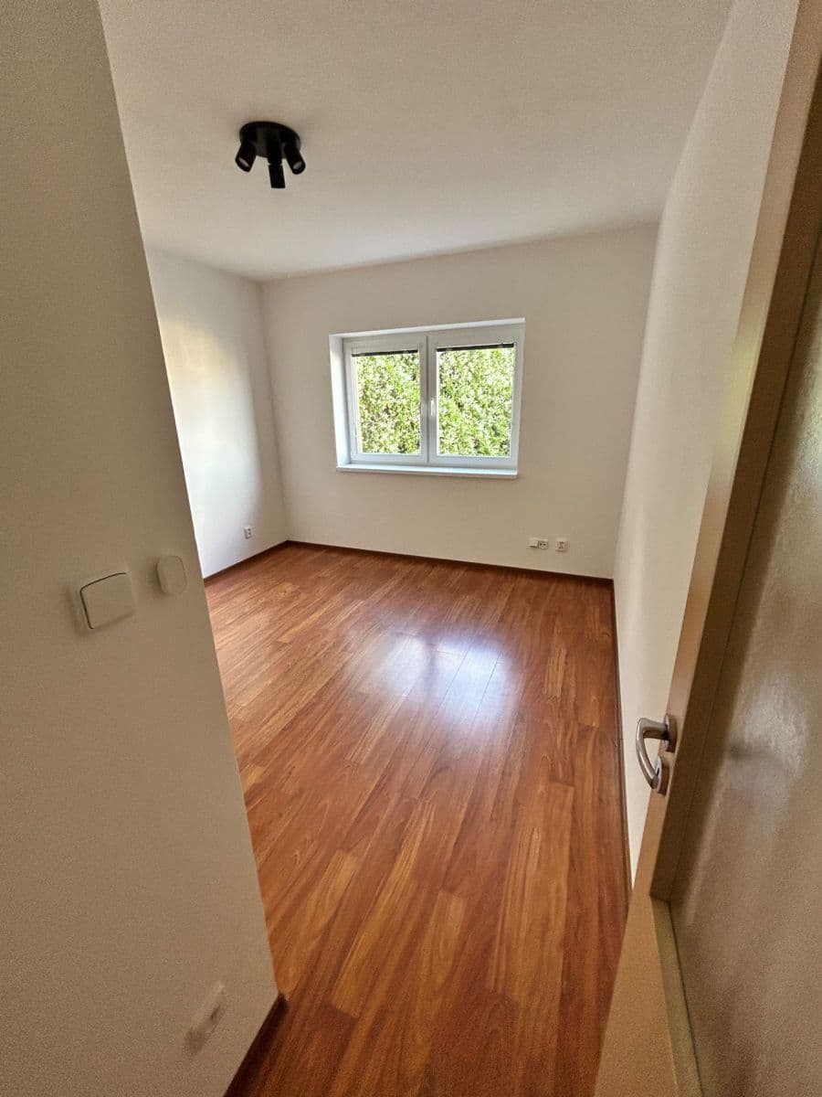 Pronájem bytu 3+kk 88 m², Turistická, Brno, Jihomoravský kraj Pronájem bytu 3+kk 88 m², Turistická, Brno, Jihomoravský kraj