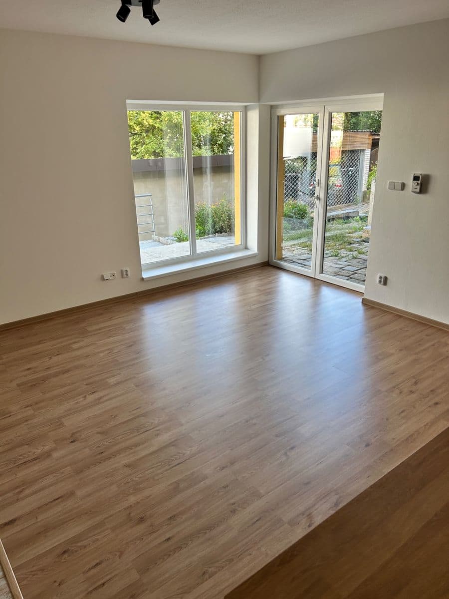 Pronájem bytu 3+kk 88 m², Turistická, Brno, Jihomoravský kraj Pronájem bytu 3+kk 88 m², Turistická, Brno, Jihomoravský kraj