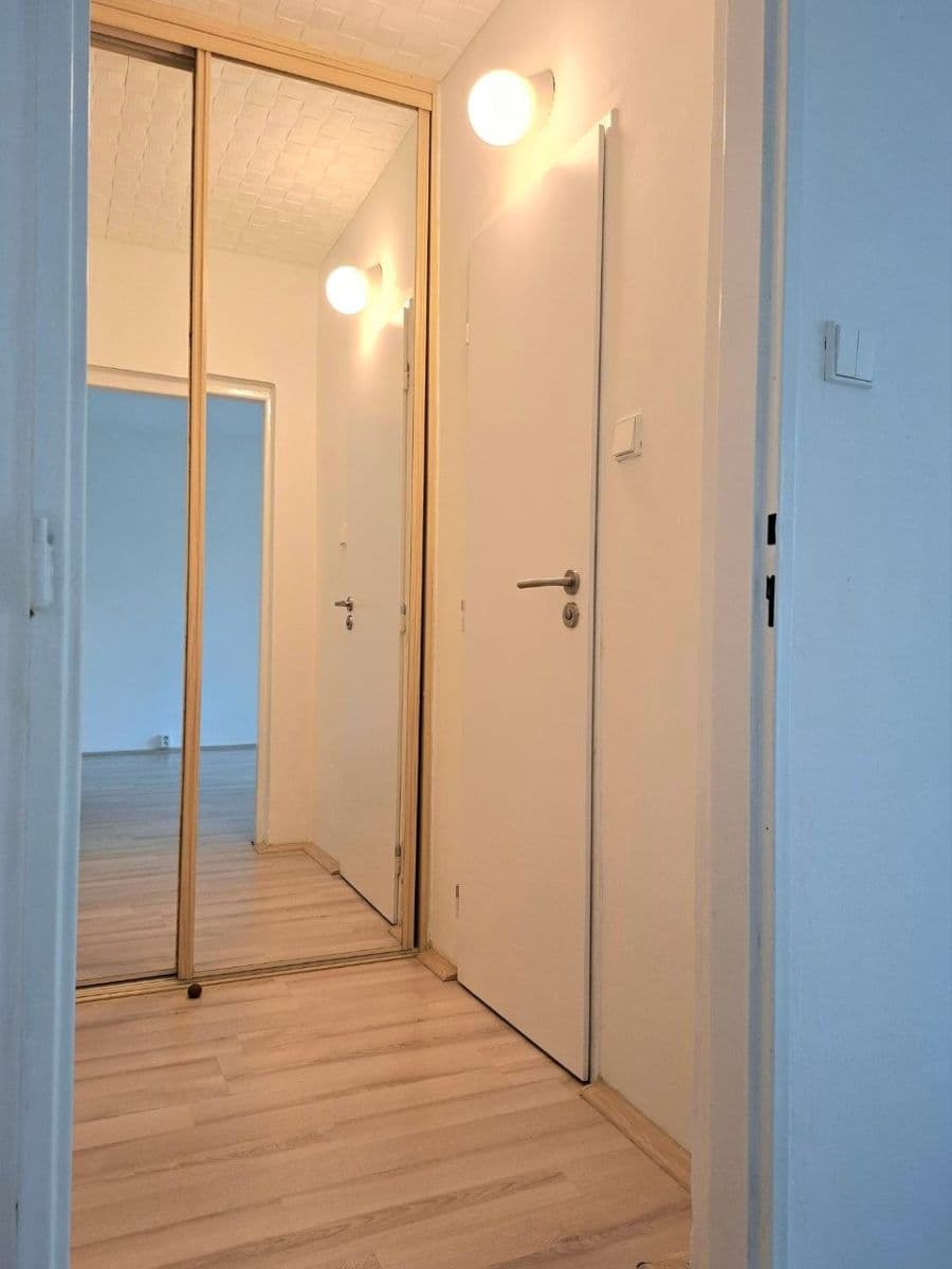 Pronájem bytu 1+kk 31 m², Hurbanova, Praha, Praha Pronájem bytu 1+kk 31 m², Hurbanova, Praha, Praha