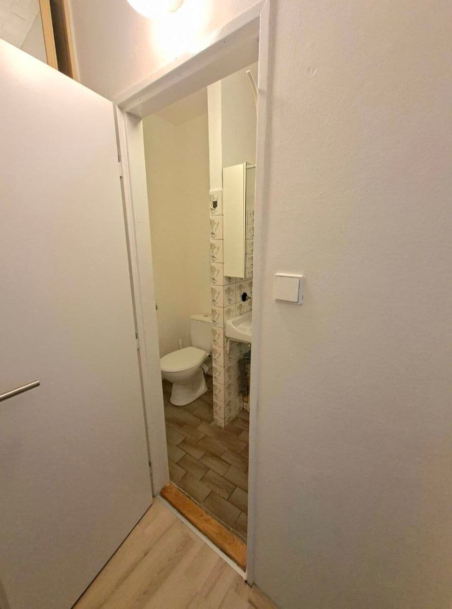 Pronájem bytu 1+kk 31 m², Hurbanova, Praha, Praha Pronájem bytu 1+kk 31 m², Hurbanova, Praha, Praha