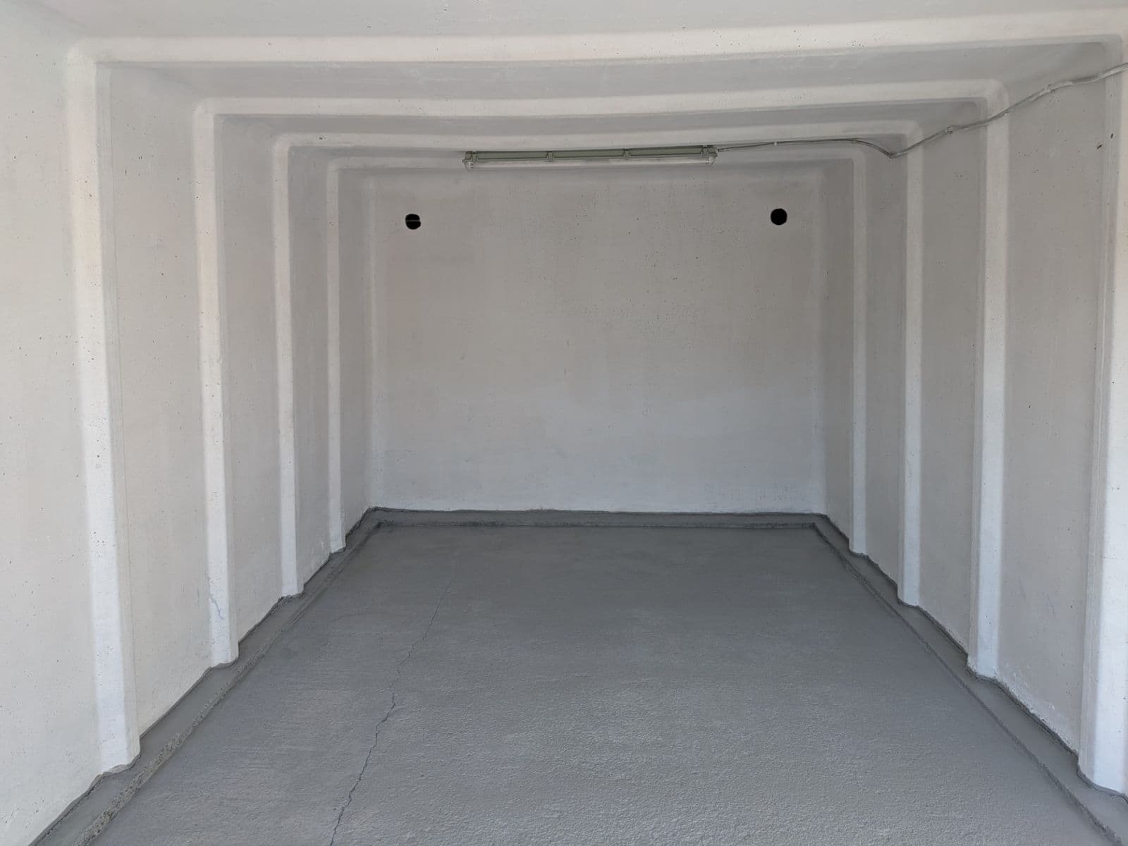 Prodej garáže 15 m², Brno, Jihomoravský kraj Prodej garáže 15 m², Brno, Jihomoravský kraj