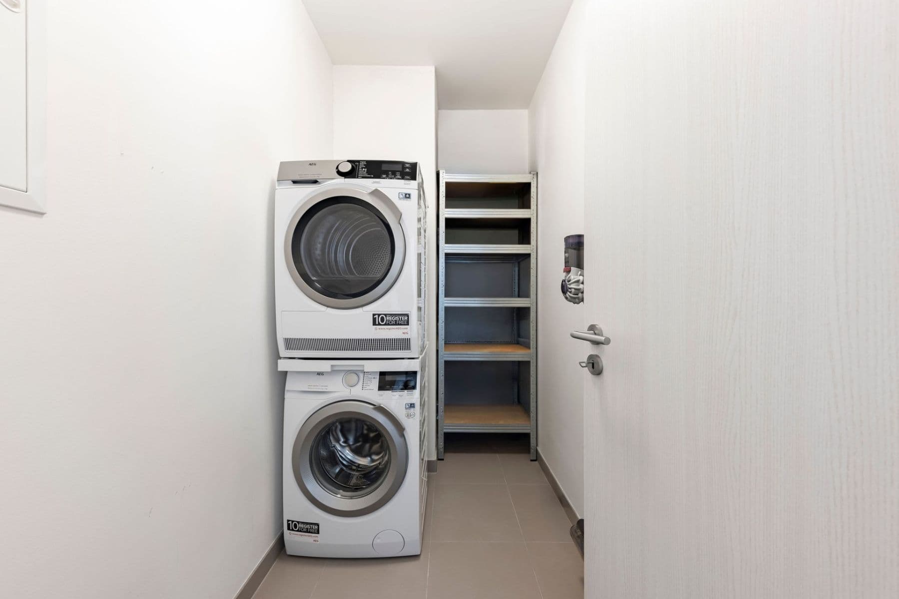 Prodej bytu 3+kk 83 m², U Mlýnského kanálu, Praha, Praha Prodej bytu 3+kk 83 m², U Mlýnského kanálu, Praha, Praha