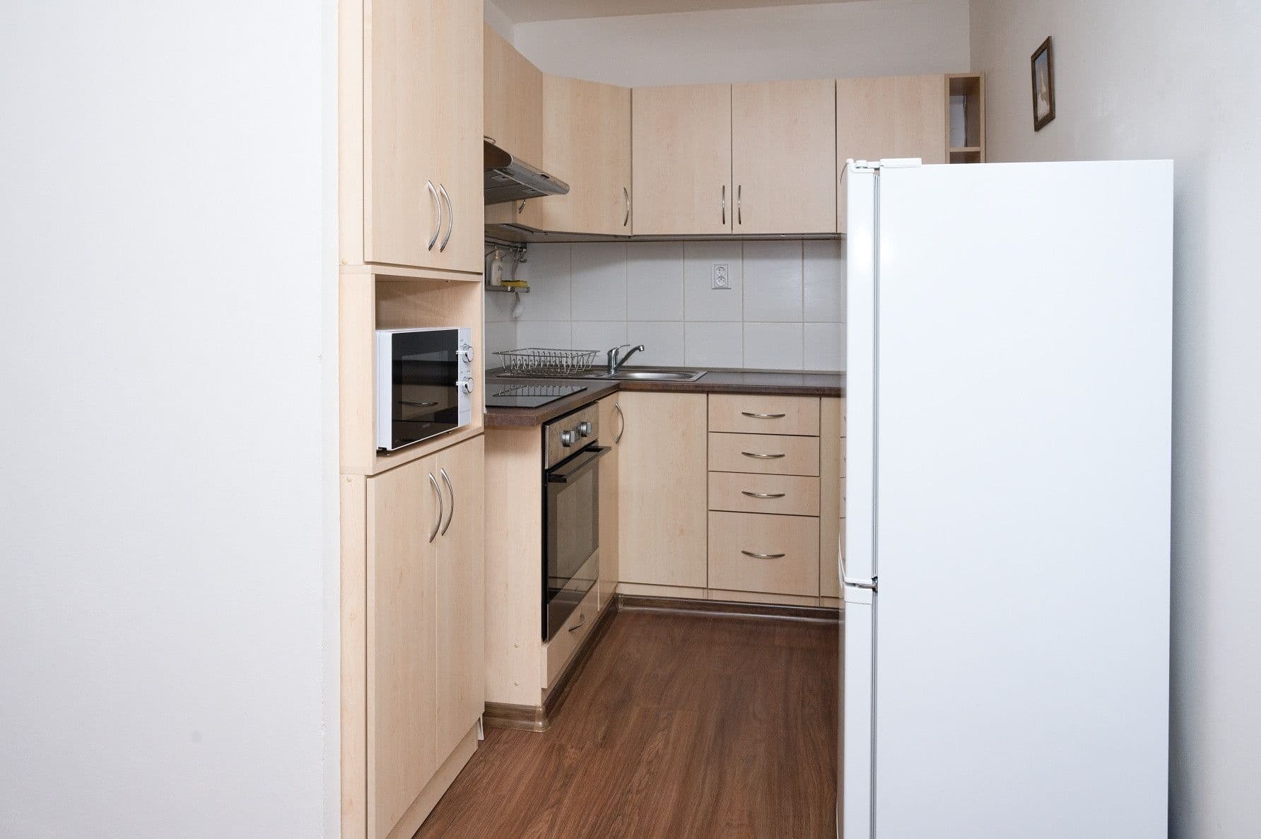 Pronájem bytu 2+kk 43 m², Boloňská, Praha, Praha Pronájem bytu 2+kk 43 m², Boloňská, Praha, Praha