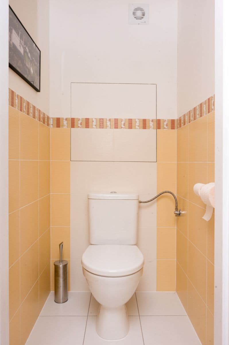 Pronájem bytu 2+kk 43 m², Boloňská, Praha, Praha Pronájem bytu 2+kk 43 m², Boloňská, Praha, Praha