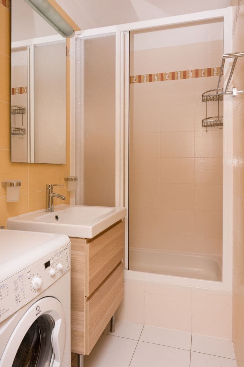 Pronájem bytu 2+kk 43 m², Boloňská, Praha, Praha Pronájem bytu 2+kk 43 m², Boloňská, Praha, Praha