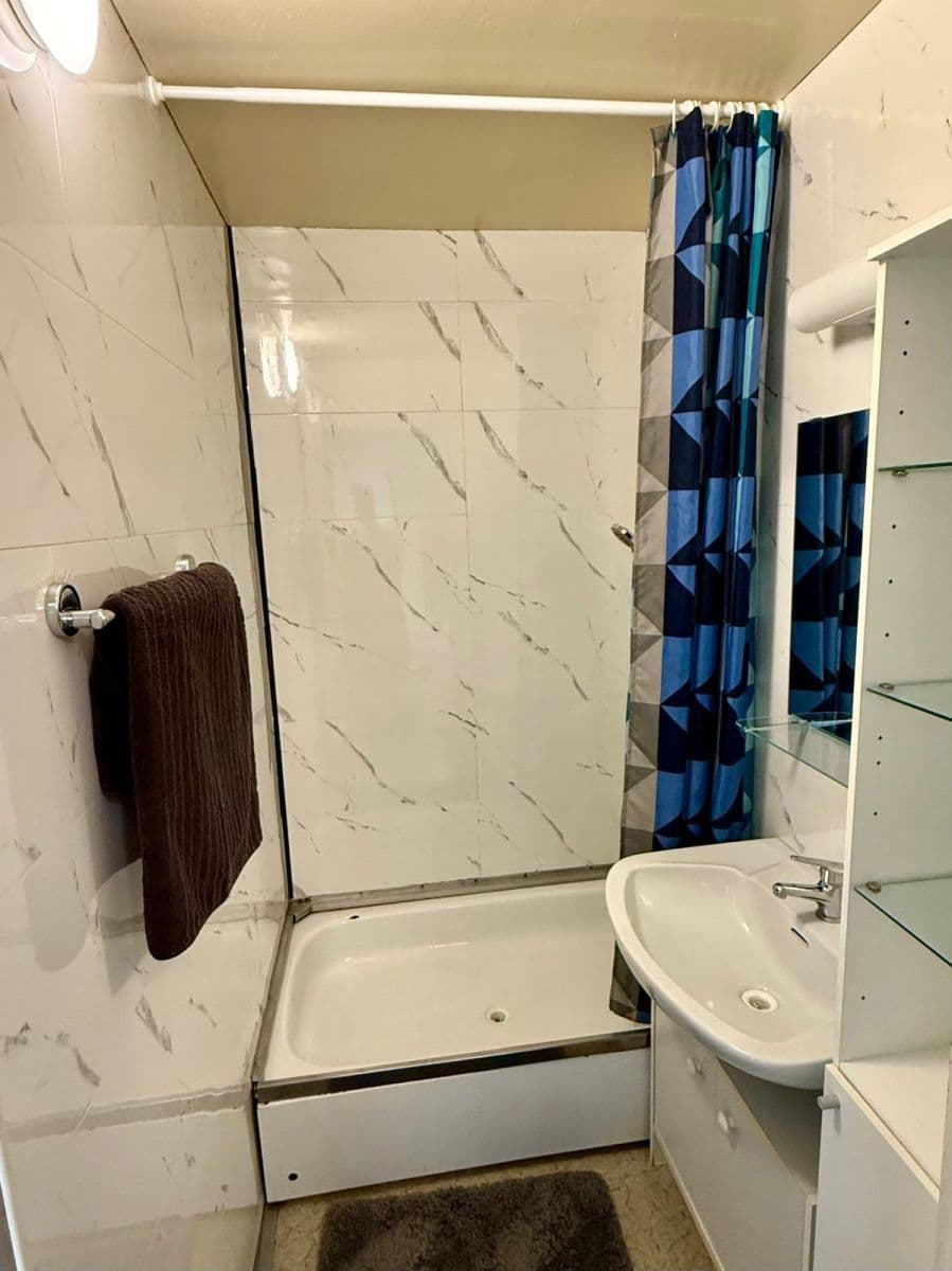 Pronájem bytu 2+kk 39 m², Bryksova, Praha, Praha Pronájem bytu 2+kk 39 m², Bryksova, Praha, Praha