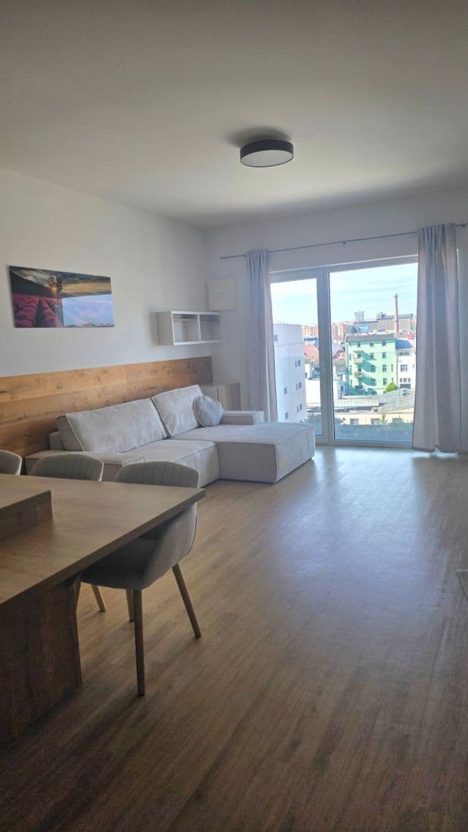 Prodej bytu 2+kk 67 m², Švýcarské nábřeží, Olomouc, Olomoucký kraj Prodej bytu 2+kk 67 m², Švýcarské nábřeží, Olomouc, Olomoucký kraj