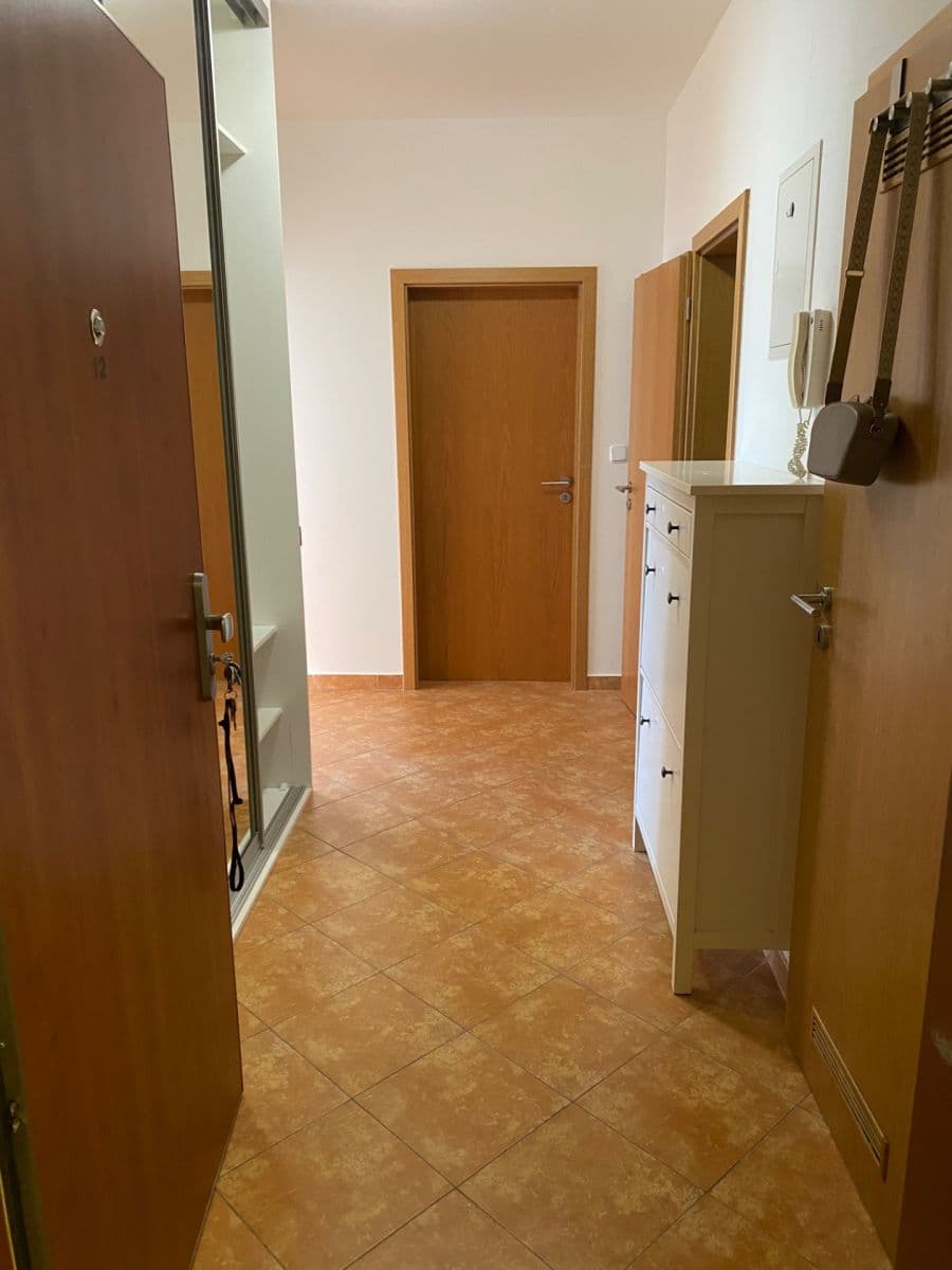Pronájem bytu 2+kk 59 m², Žampiónová, Praha, Praha Pronájem bytu 2+kk 59 m², Žampiónová, Praha, Praha
