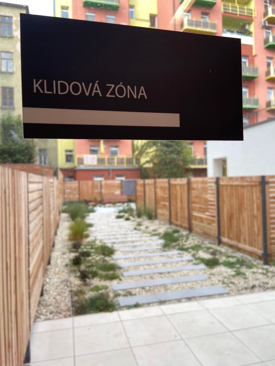 Pronájem bytu 1+kk 38 m², Hvězdová, Brno, Jihomoravský kraj Pronájem bytu 1+kk 38 m², Hvězdová, Brno, Jihomoravský kraj