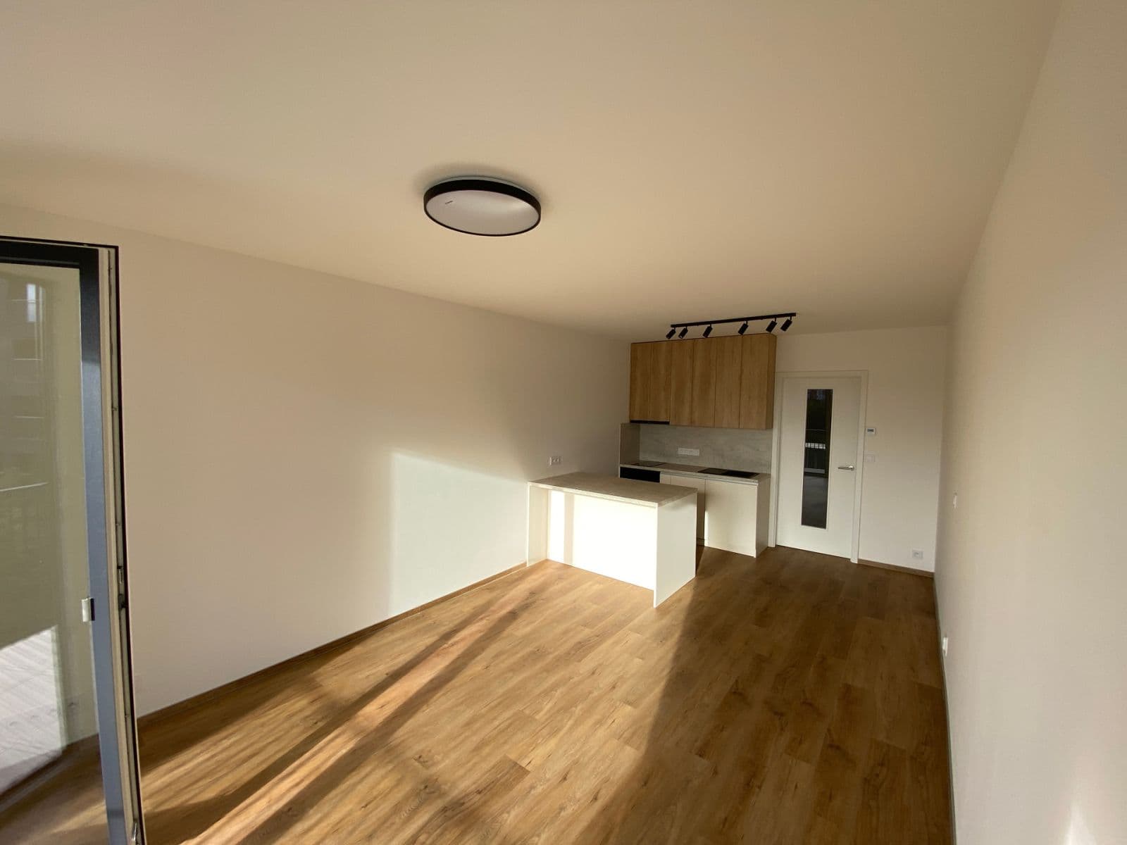Pronájem bytu 1+kk 38 m², Hvězdová, Brno, Jihomoravský kraj Pronájem bytu 1+kk 38 m², Hvězdová, Brno, Jihomoravský kraj