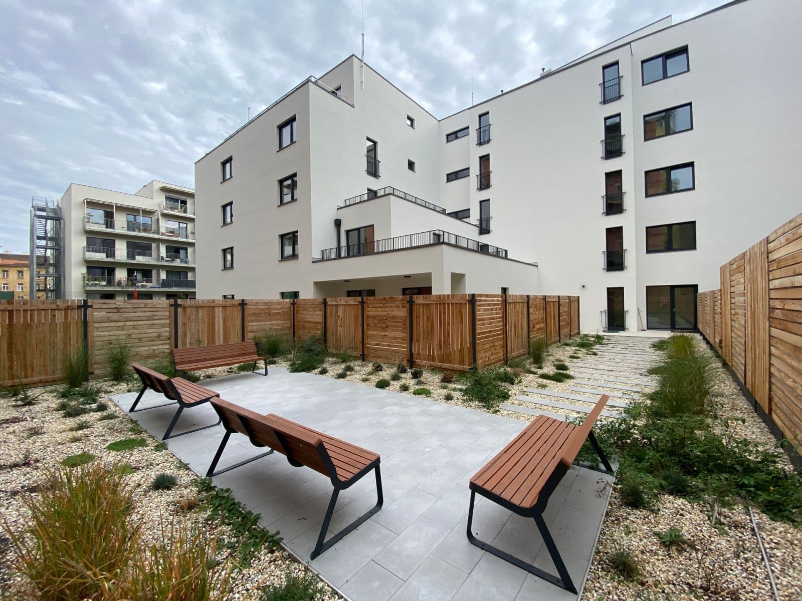 Pronájem bytu 1+kk 38 m², Hvězdová, Brno, Jihomoravský kraj Pronájem bytu 1+kk 38 m², Hvězdová, Brno, Jihomoravský kraj