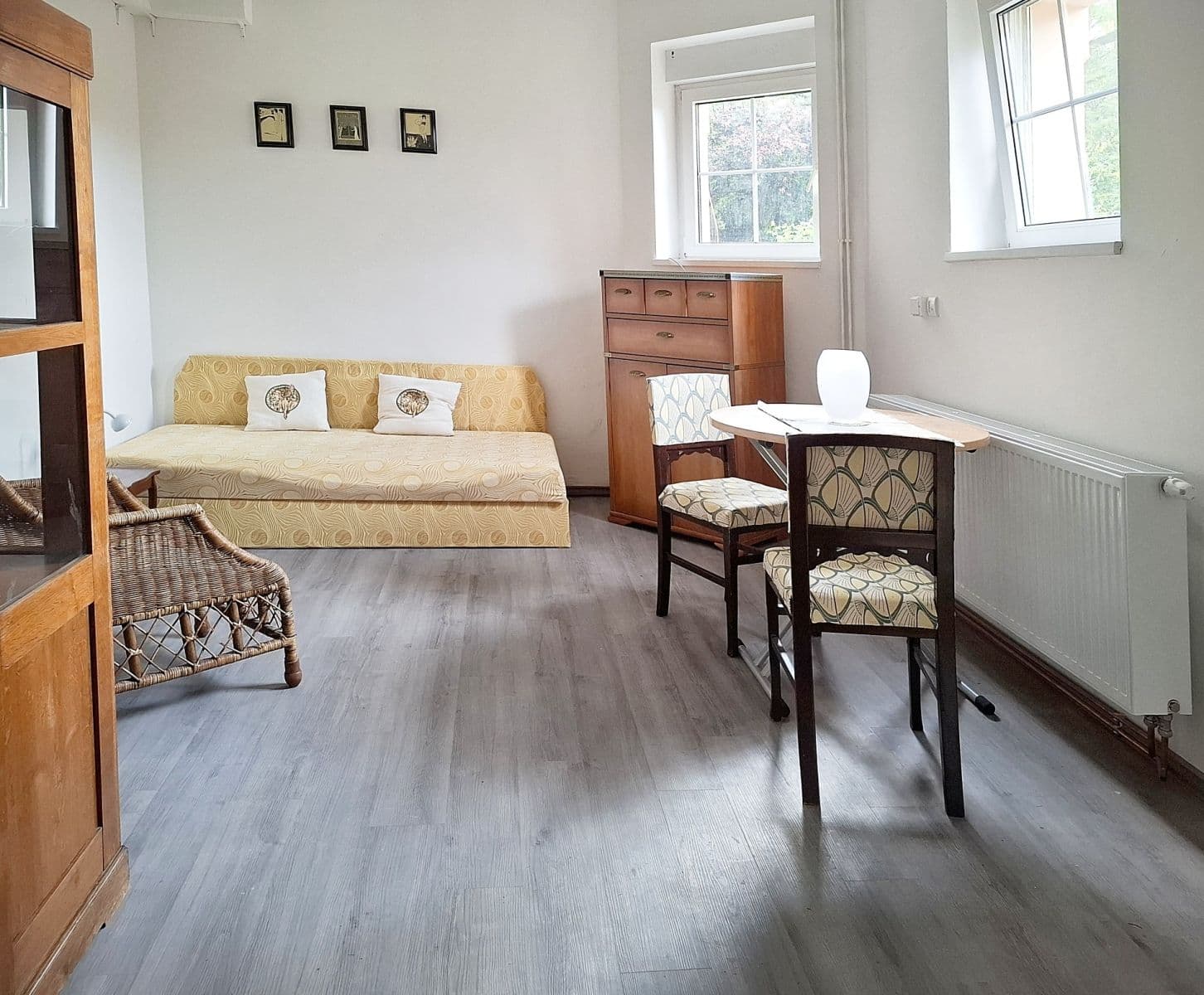 Pronájem bytu 1+1 35 m², Mnichovice, Středočeský kraj Pronájem bytu 1+1 35 m², Mnichovice, Středočeský kraj