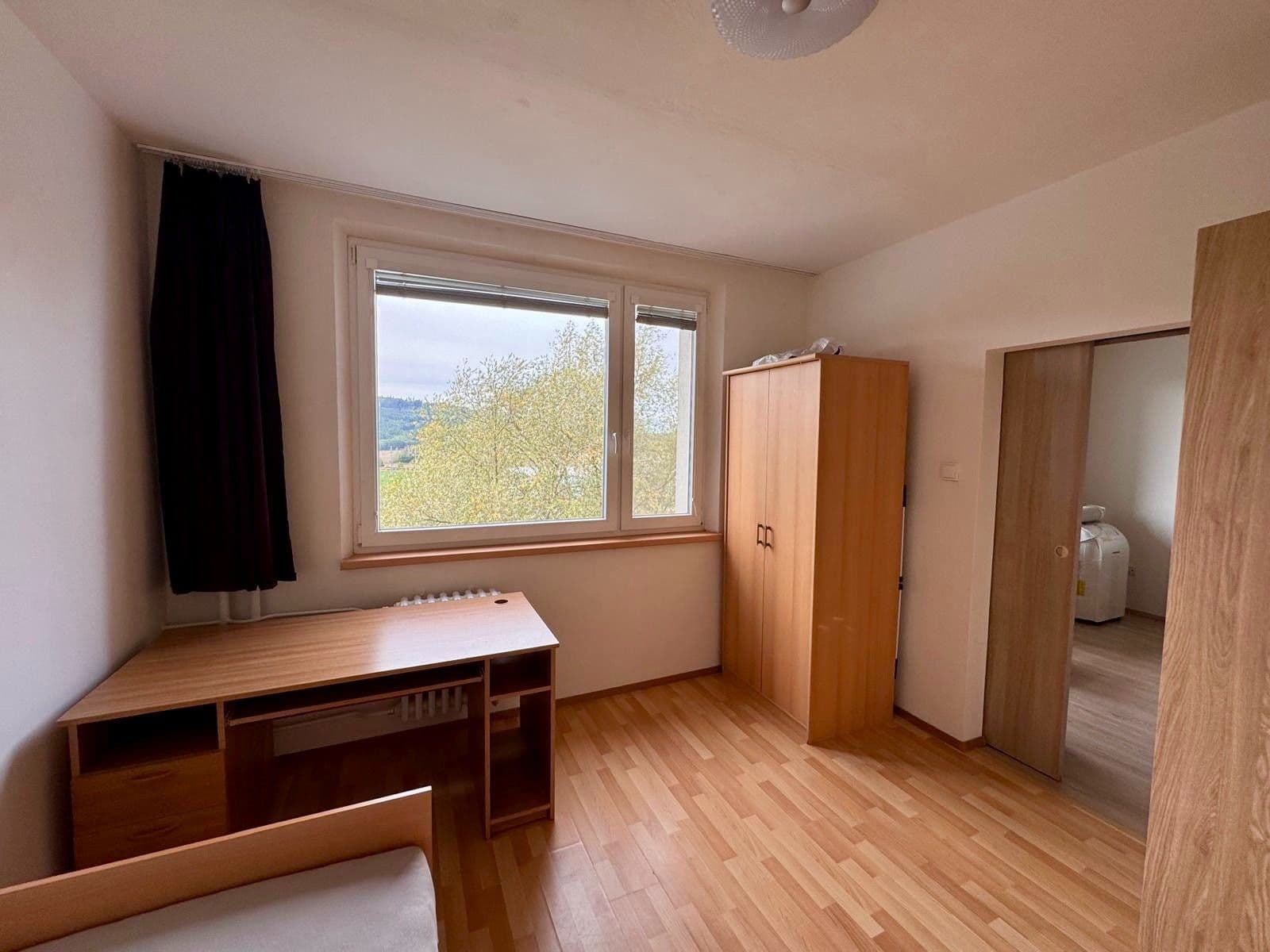 Pronájem bytu 2+1 50 m², Zdeňka Fibicha, Valašské Meziříčí, Zlínský kraj Pronájem bytu 2+1 50 m², Zdeňka Fibicha, Valašské Meziříčí, Zlínský kraj