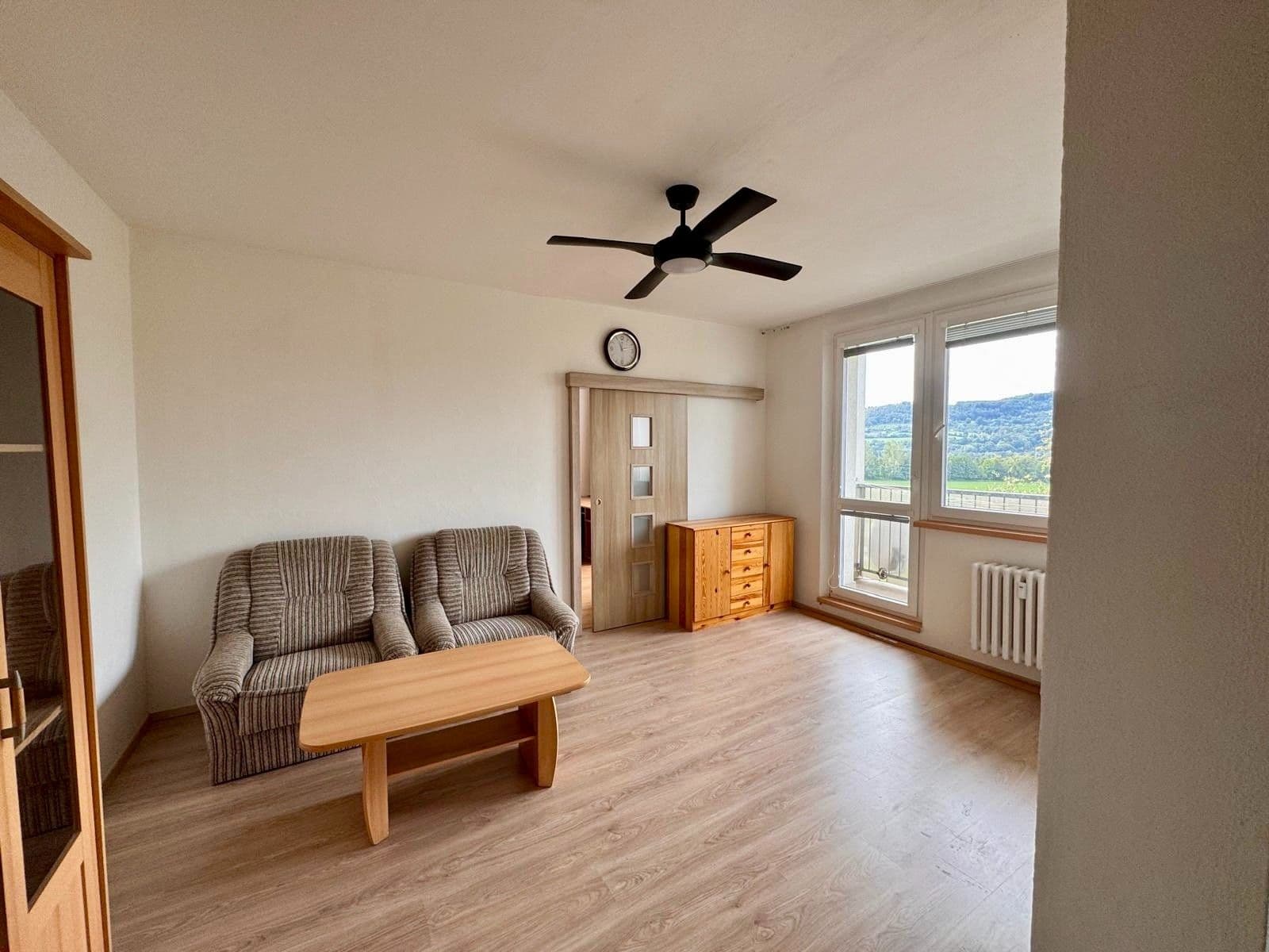 Pronájem bytu 2+1 50 m², Zdeňka Fibicha, Valašské Meziříčí, Zlínský kraj Pronájem bytu 2+1 50 m², Zdeňka Fibicha, Valašské Meziříčí, Zlínský kraj