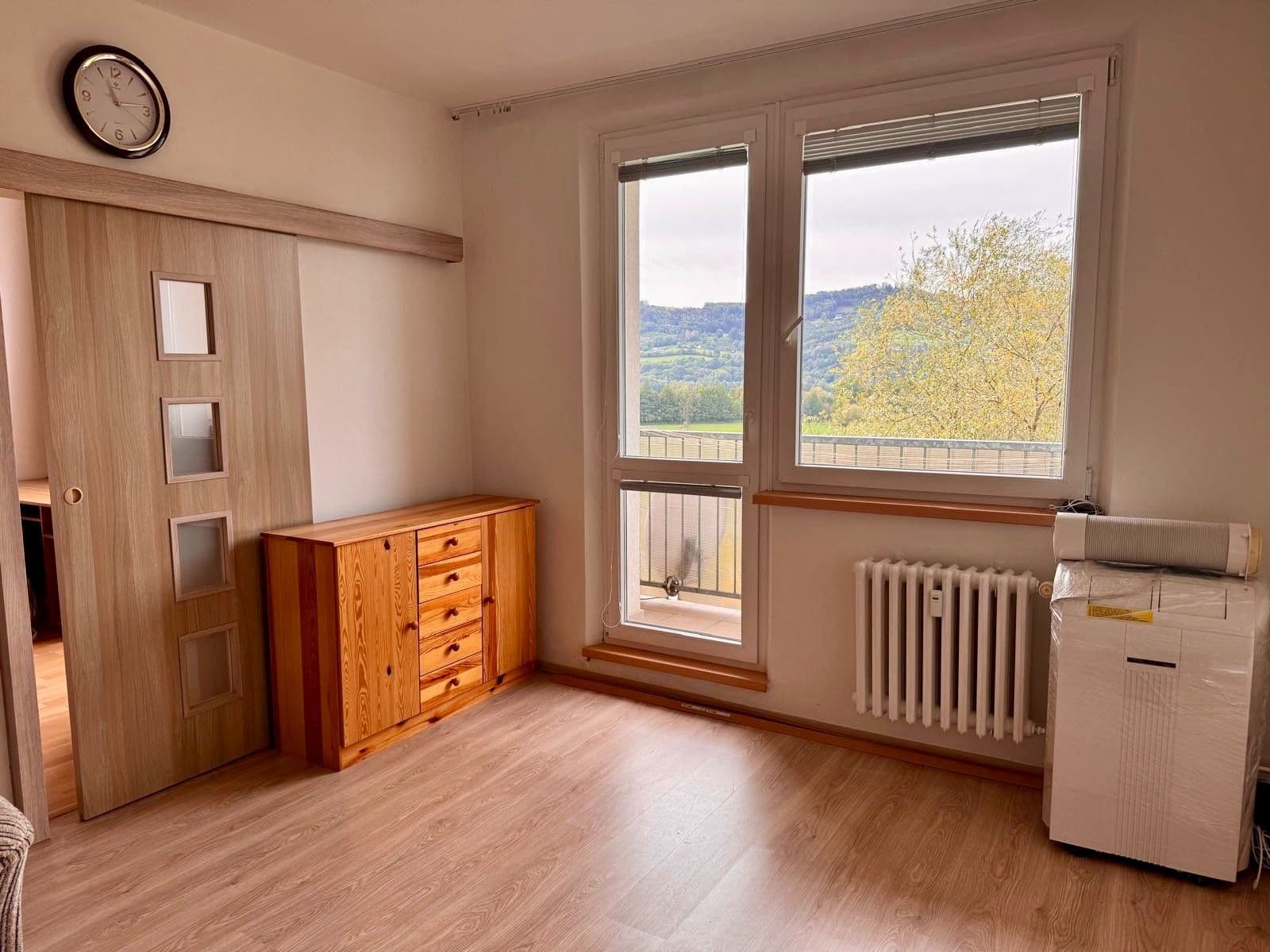 Pronájem bytu 2+1 50 m², Zdeňka Fibicha, Valašské Meziříčí, Zlínský kraj Pronájem bytu 2+1 50 m², Zdeňka Fibicha, Valašské Meziříčí, Zlínský kraj