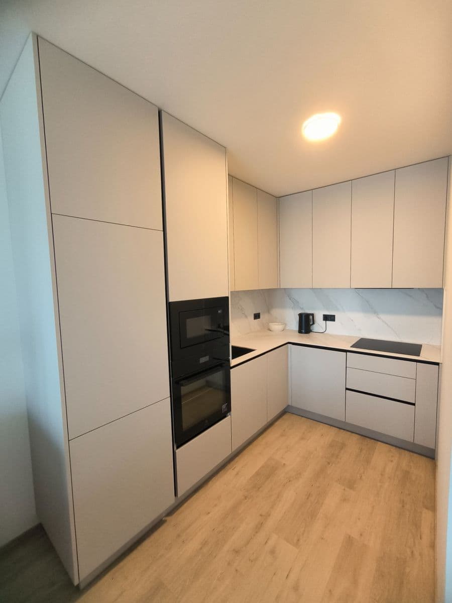 Pronájem bytu 2+kk 55 m², Poděbradská, Praha, Praha Pronájem bytu 2+kk 55 m², Poděbradská, Praha, Praha