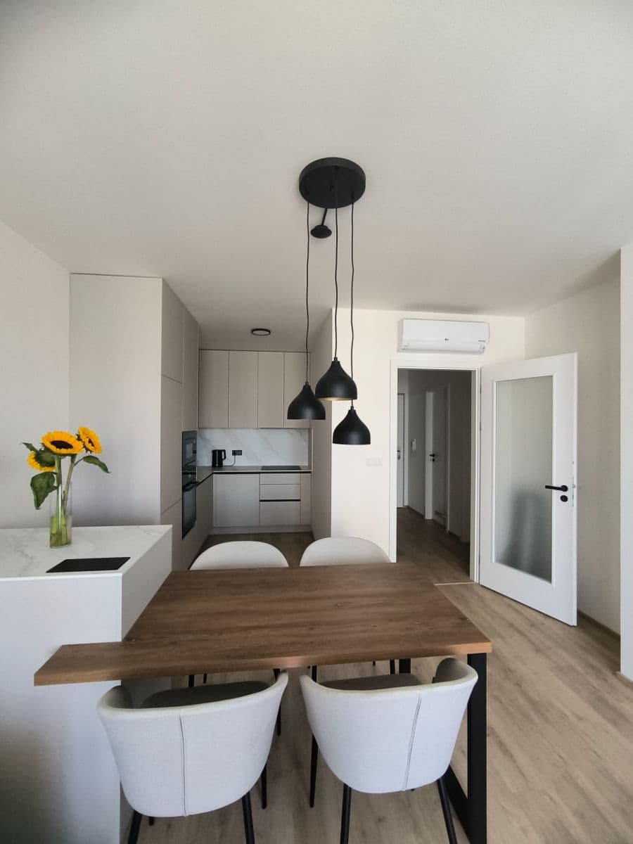 Pronájem bytu 2+kk 55 m², Poděbradská, Praha, Praha Pronájem bytu 2+kk 55 m², Poděbradská, Praha, Praha