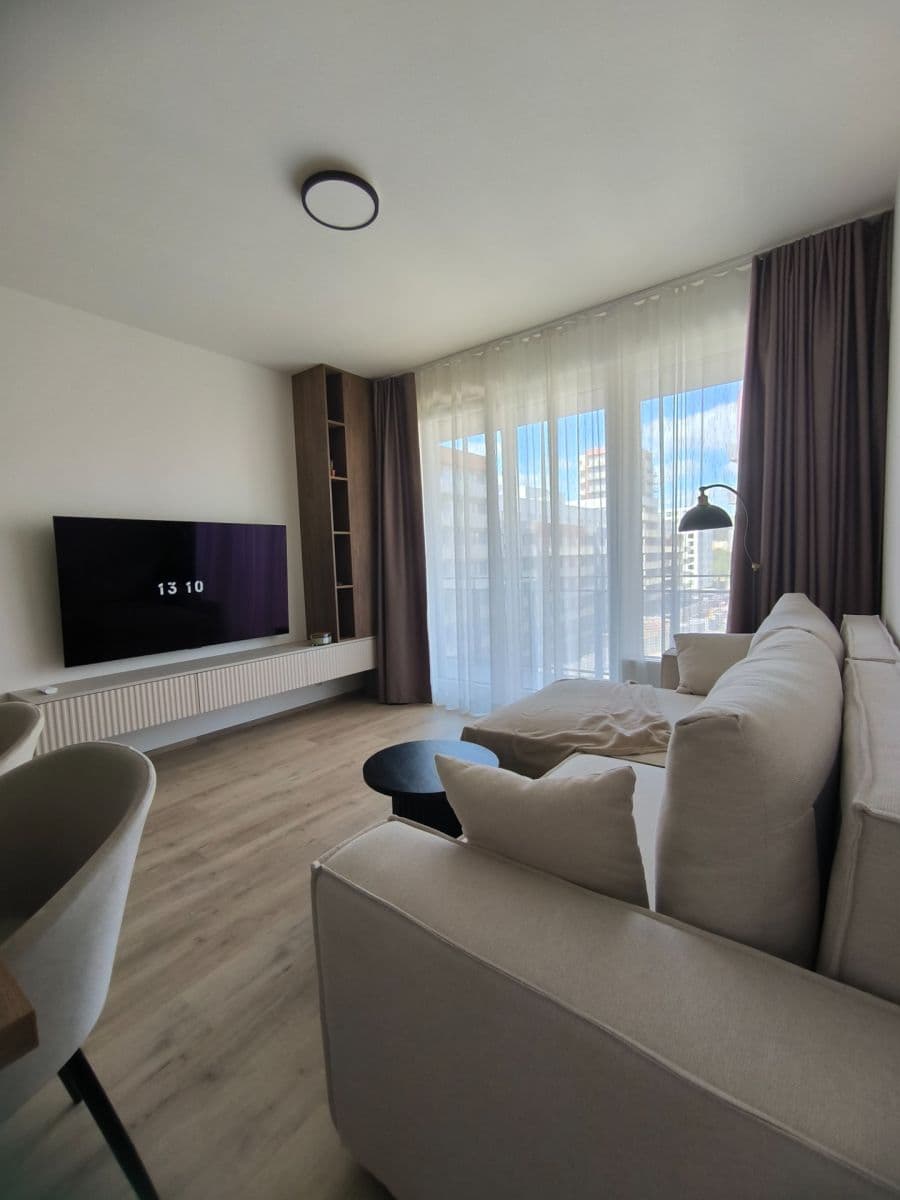 Pronájem bytu 2+kk 55 m², Poděbradská, Praha, Praha Pronájem bytu 2+kk 55 m², Poděbradská, Praha, Praha