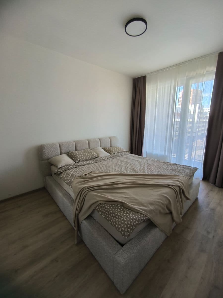 Pronájem bytu 2+kk 55 m², Poděbradská, Praha, Praha Pronájem bytu 2+kk 55 m², Poděbradská, Praha, Praha