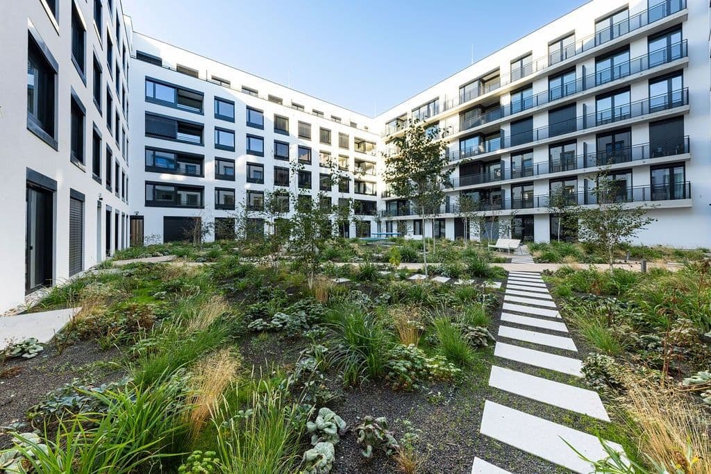 Pronájem bytu 1+kk 33 m², Kaplířova, Praha, Praha Pronájem bytu 1+kk 33 m², Kaplířova, Praha, Praha