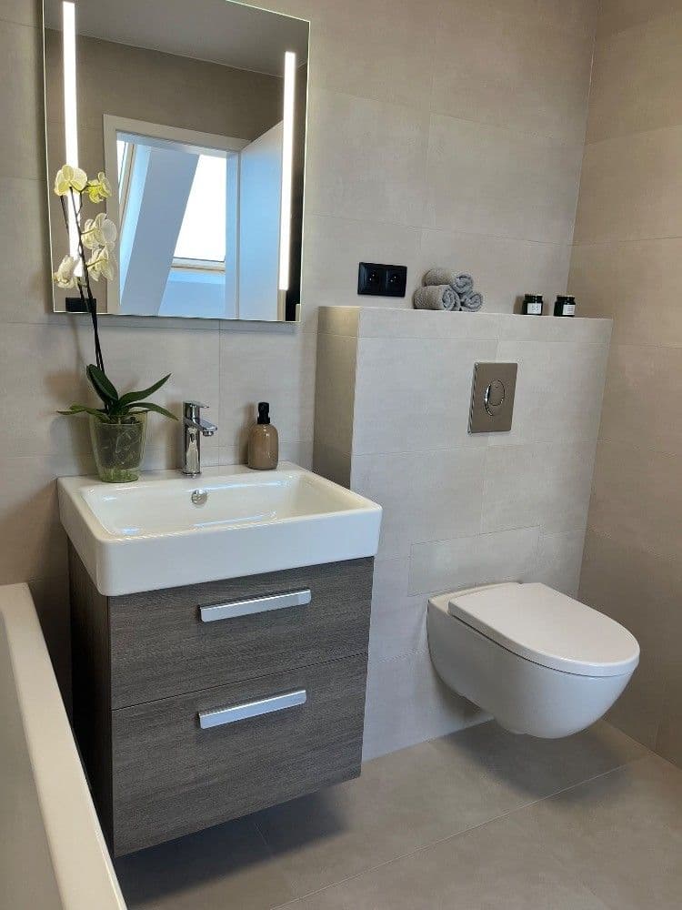 Pronájem bytu 3+kk 160 m², Husitská, Praha, Praha Pronájem bytu 3+kk 160 m², Husitská, Praha, Praha