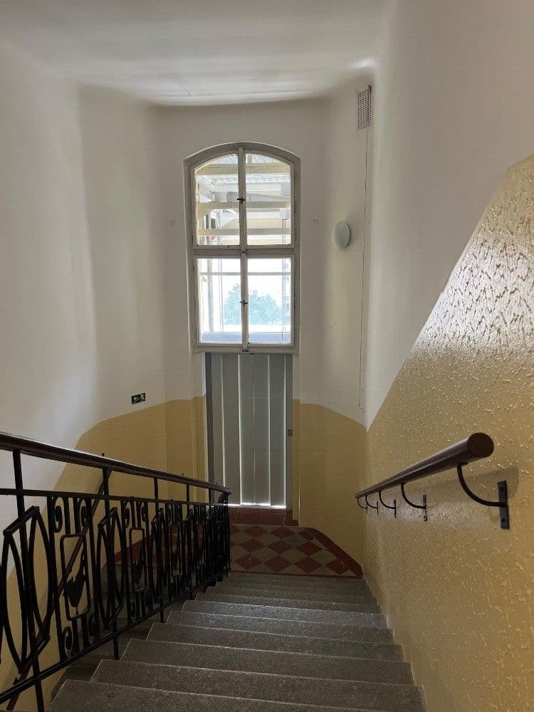 Pronájem bytu 3+kk 160 m², Husitská, Praha, Praha Pronájem bytu 3+kk 160 m², Husitská, Praha, Praha