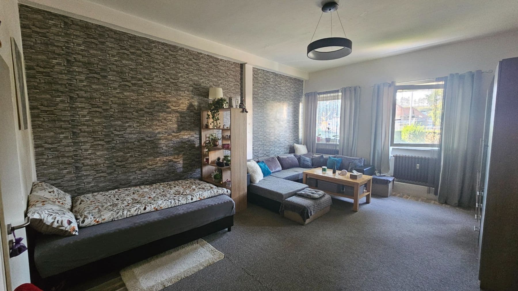 Pronájem bytu 1+kk 43 m², Plzeňská, Králův Dvůr, Středočeský kraj Pronájem bytu 1+kk 43 m², Plzeňská, Králův Dvůr, Středočeský kraj