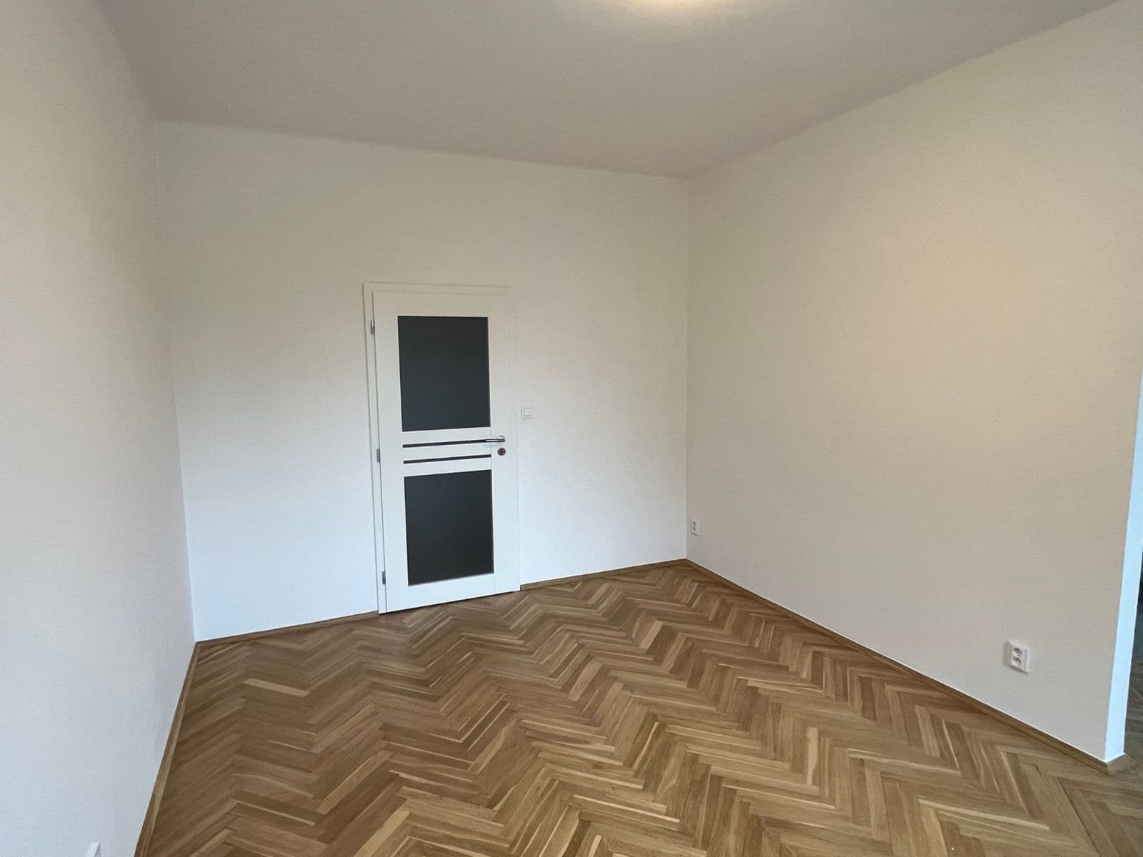 Pronájem bytu 2+1 67 m², Patočkova, Praha, Praha Pronájem bytu 2+1 67 m², Patočkova, Praha, Praha