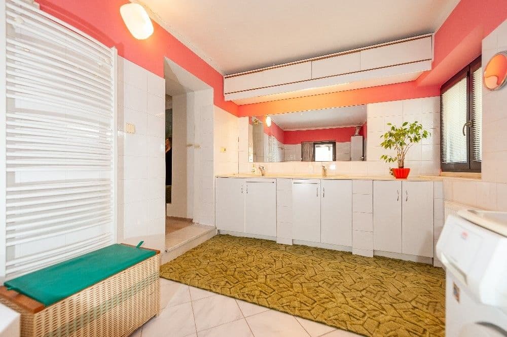 Pronájem bytu 3+1 70 m², U Pošty, Vodochody, Středočeský kraj Pronájem bytu 3+1 70 m², U Pošty, Vodochody, Středočeský kraj