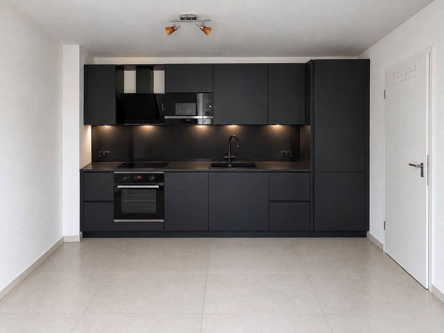 Pronájem bytu 16 m², Frankfurt am Main, Hessen Pronájem bytu 16 m², Frankfurt am Main, Hessen