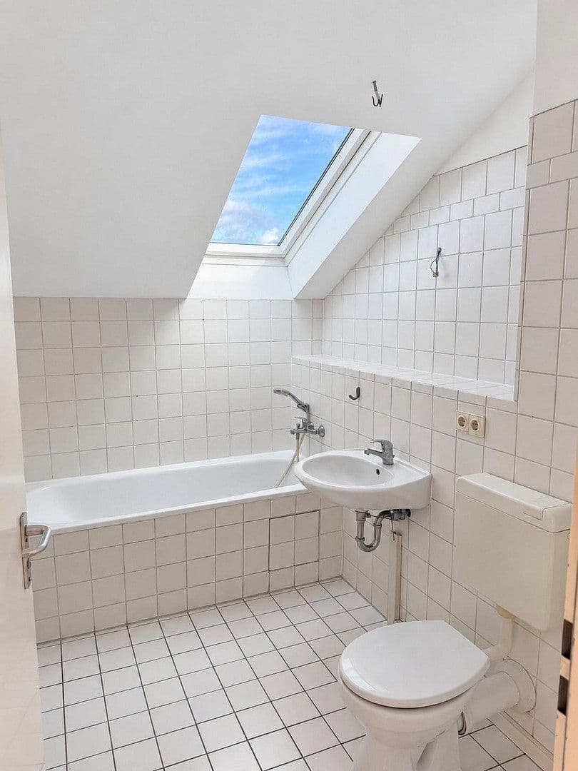 Pronájem bytu 3+1 90 m², Velten, Braniborsko Pronájem bytu 3+1 90 m², Velten, Braniborsko