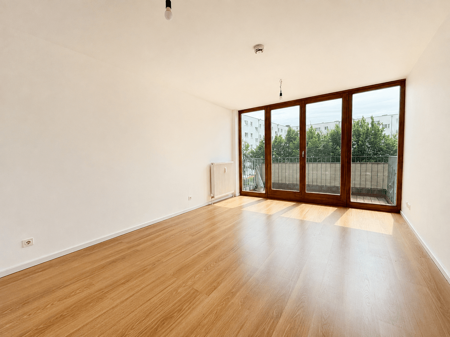 Pronájem bytu 3+1 84 m², Velten, Braniborsko Pronájem bytu 3+1 84 m², Velten, Braniborsko