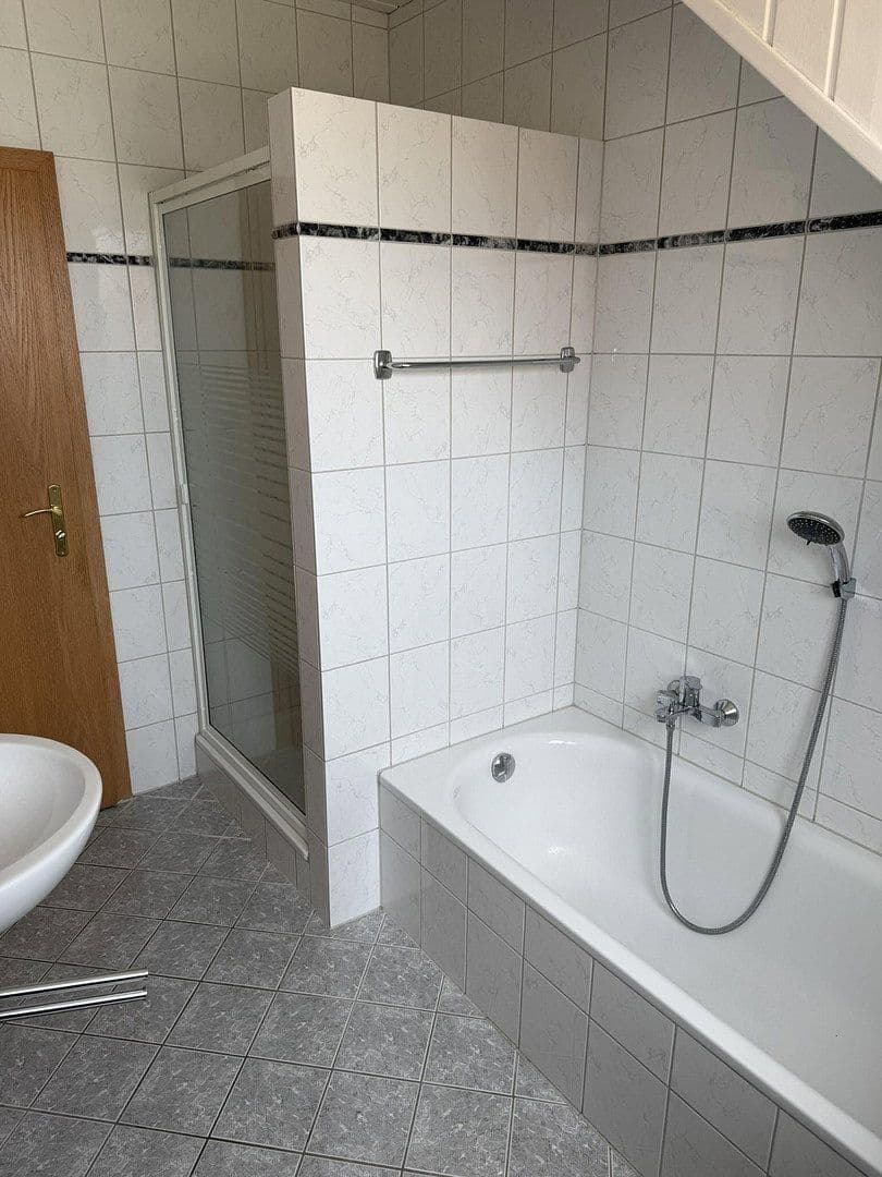 Pronájem bytu 4+1 120 m², Freimersheim, Porýní-Falc Pronájem bytu 4+1 120 m², Freimersheim, Porýní-Falc