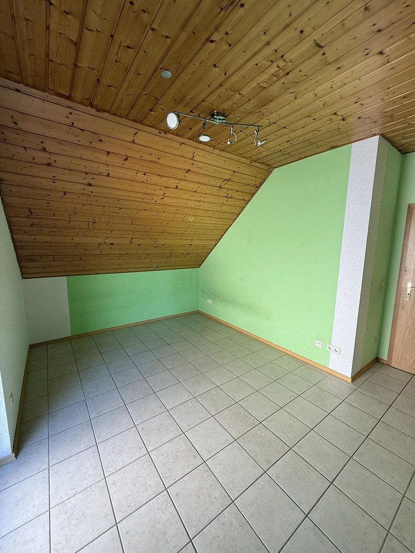 Pronájem bytu 4+1 120 m², Freimersheim, Porýní-Falc Pronájem bytu 4+1 120 m², Freimersheim, Porýní-Falc