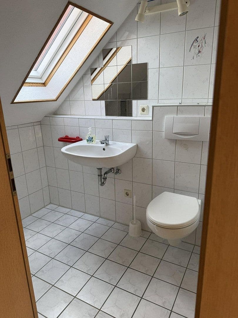 Pronájem bytu 4+1 120 m², Freimersheim, Porýní-Falc Pronájem bytu 4+1 120 m², Freimersheim, Porýní-Falc