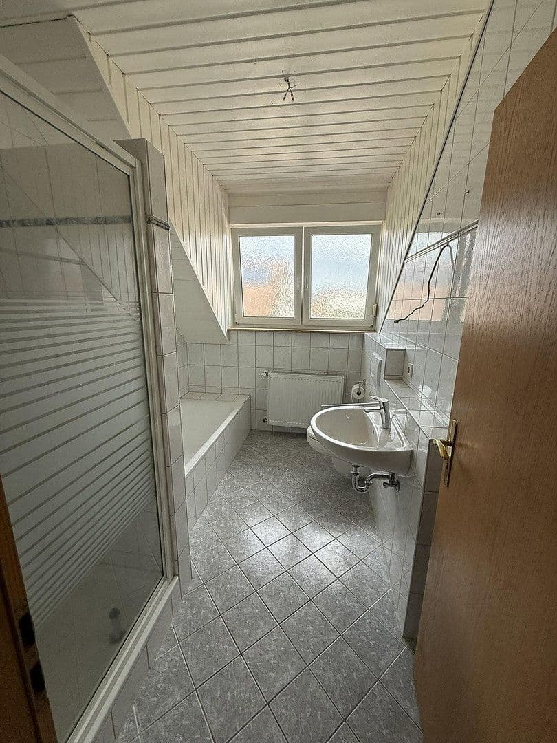 Pronájem bytu 4+1 120 m², Freimersheim, Porýní-Falc Pronájem bytu 4+1 120 m², Freimersheim, Porýní-Falc