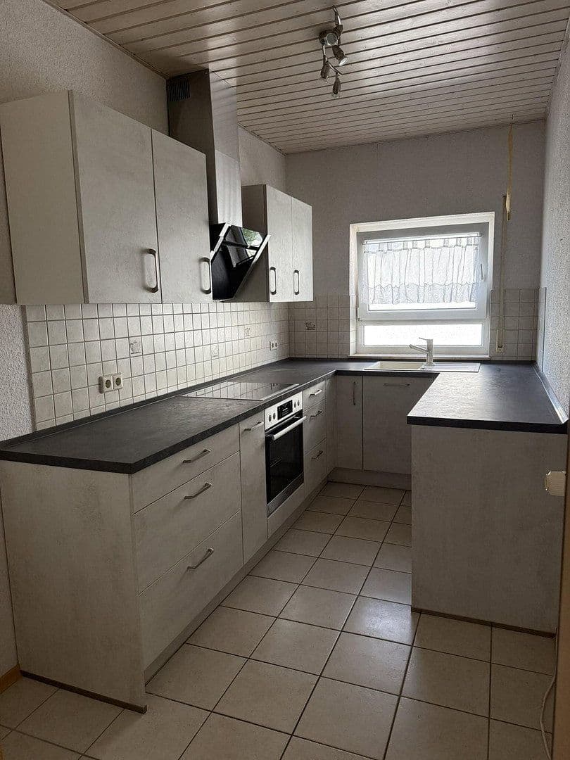 Pronájem bytu 4+1 120 m², Freimersheim, Porýní-Falc Pronájem bytu 4+1 120 m², Freimersheim, Porýní-Falc