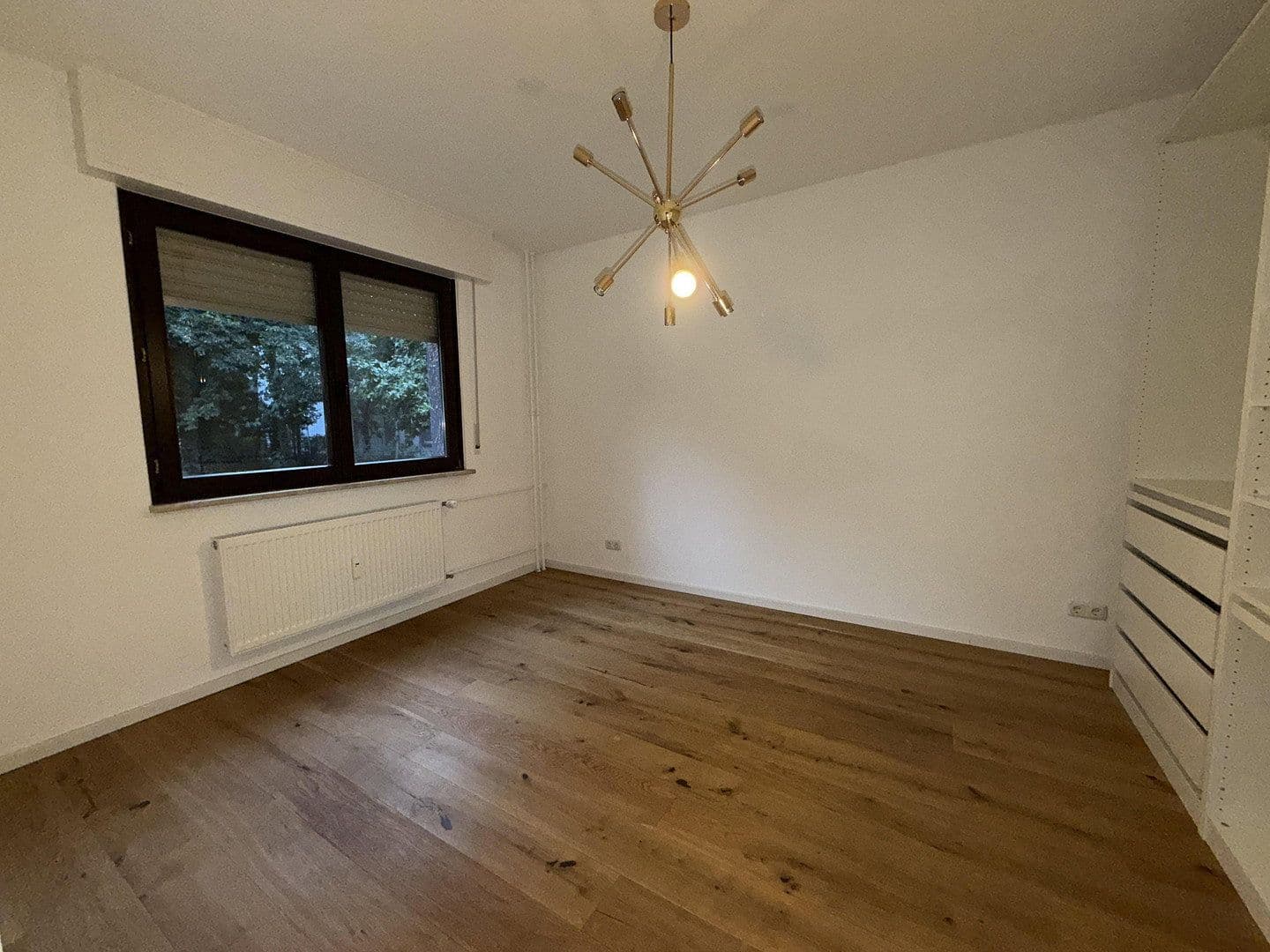 Pronájem bytu 2+1 54 m², Uhlandstraße 31, Frankfurt am Main, Hessen Pronájem bytu 2+1 54 m², Uhlandstraße 31, Frankfurt am Main, Hessen