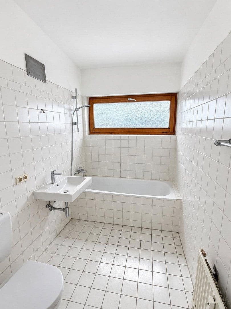 Pronájem bytu 3+1 84 m², Velten, Braniborsko Pronájem bytu 3+1 84 m², Velten, Braniborsko