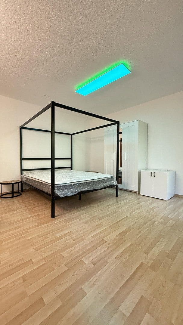 Pronájem bytu 1+1 38 m², Würzburg, Bavorsko Pronájem bytu 1+1 38 m², Würzburg, Bavorsko