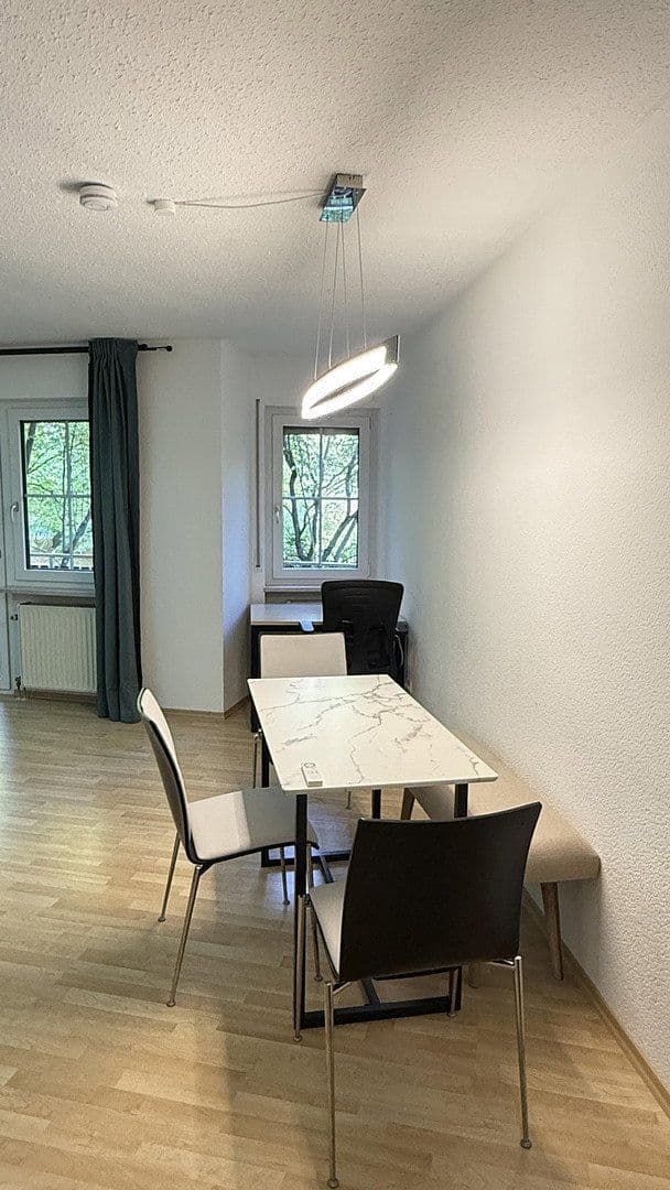 Pronájem bytu 1+1 38 m², Würzburg, Bavorsko Pronájem bytu 1+1 38 m², Würzburg, Bavorsko