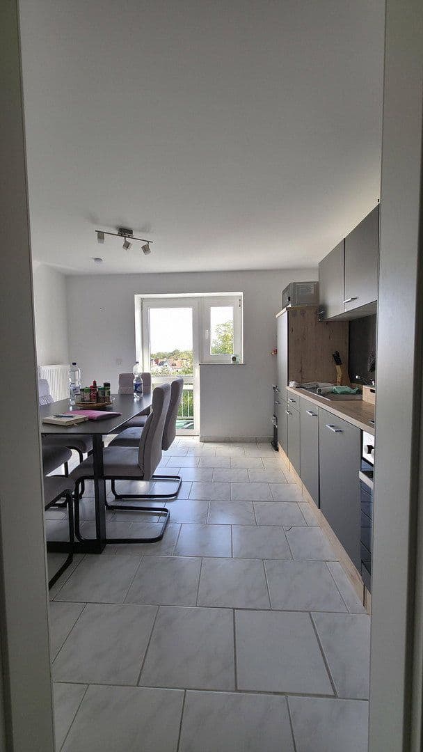 Pronájem bytu 3+1 82 m², Meziboř, Sasko-Anhaltsko Pronájem bytu 3+1 82 m², Meziboř, Sasko-Anhaltsko